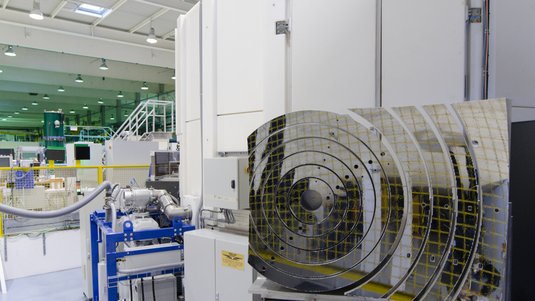 Das Foto zeigt das Neutronenrückstreuspektrometer INB16 am Institut Laue-Langevin in Grenoble