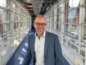 Portraitbild vom Forscher