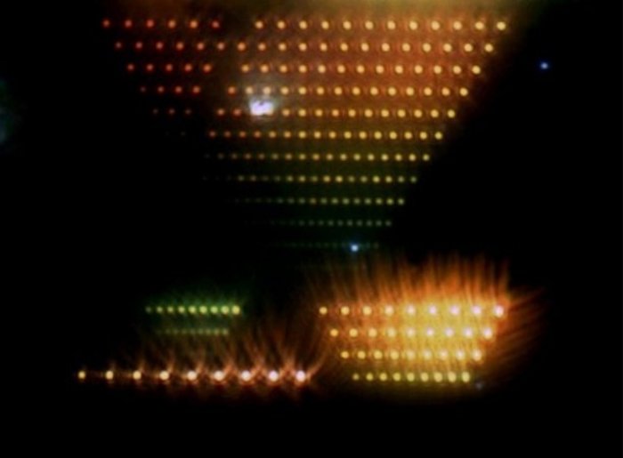 Nano-Dipolantennen unterm Mikroskop Nano-Dipolantennen unterm Mikroskop