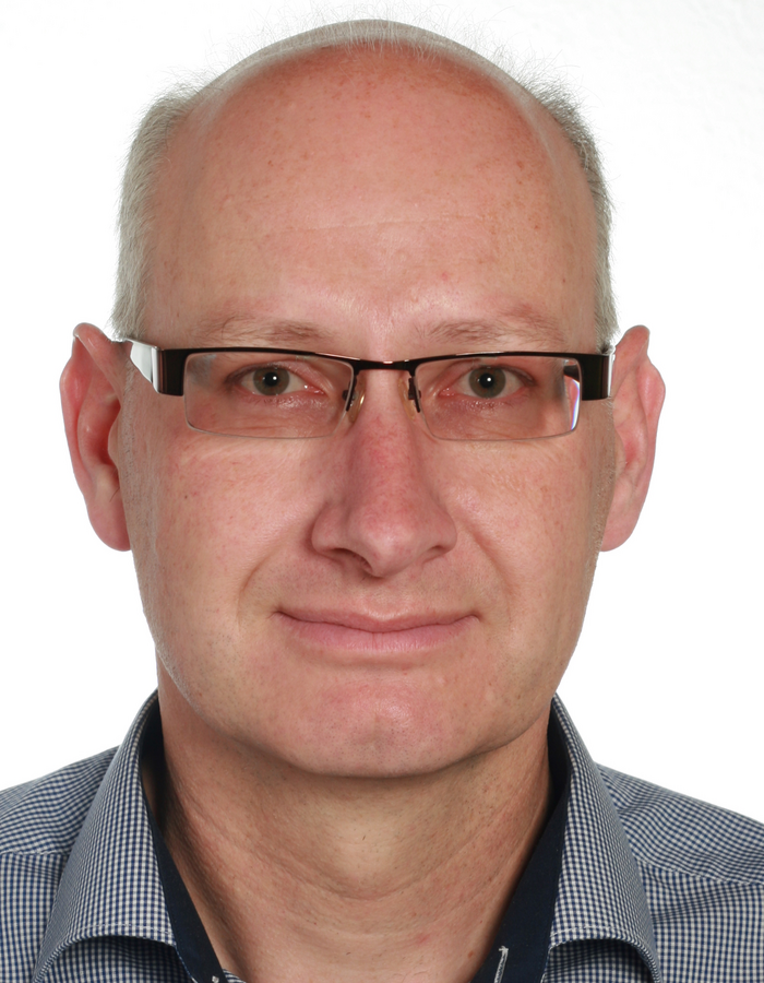 Klaus Helbing Das Bild zeigt den Forscher Klaus Helbing.