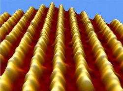Feinste Nanodrähte aus Goldatomen