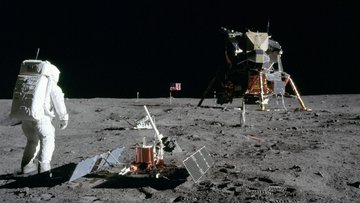 Die Aufnahme zeigt den Astronauten Buzz Aldrin auf dem Mond. 