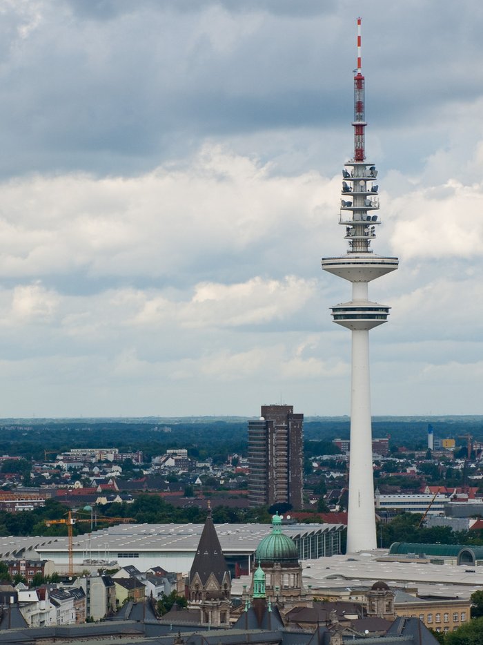 Der Heinrich-Hertz-Turm in Hamburg Fernsehturm in der Stadt Hamburg