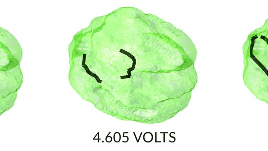 Drei erbsenförmige Objekte liegen nebeneinander, mit unterschiedlichen dunklen Strichen aufgezeichnet, darunter steht bei der ersten links: 4.06 Volts, dann: 4.605 Volts und bei der ganz rechts: 5 Volts.