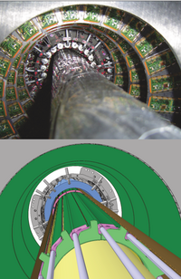 Obige Foto zeigt den Pixeldetektor mit dem eingeführtem Strahlrohr während des Einbaus in Gebäude SR1. Darunter ist der Einbau des "Insertable B-Layers" gerendert dargestellt. 