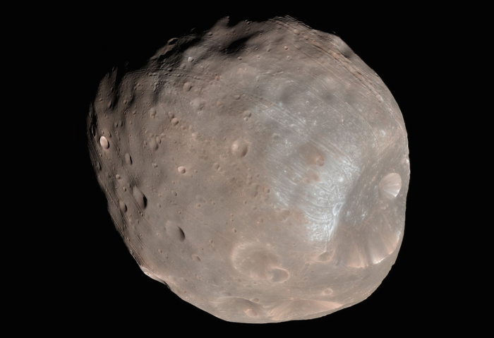 Marsmond Phobos Kleiner, nicht exakt kugelförmiger, kraterübersäter Himmelskörper.
