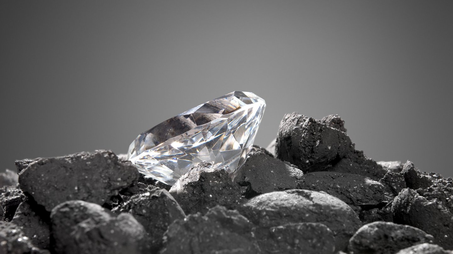 Welt der Physik: Wie Diamanten im Erdmantel entstehen