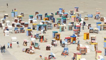 Strandkörbe können immer früher genutzt werden, da der Sommer immer früher beginnt.