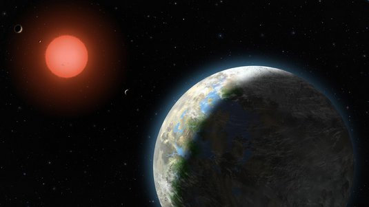 Künstlerische Darstellung des Planetensystems um Gliese 581