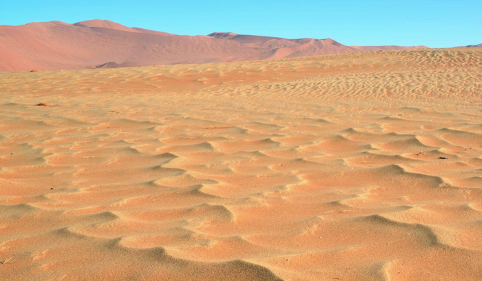 Sandwüste mit wellenförmiger Oberfläche