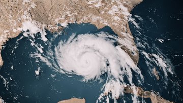 Satellitenbild eines Wolkenwirbels über dem Golf von Mexiko