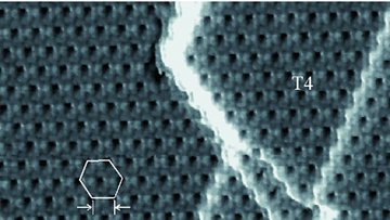 Palladium-Indium Oberfläche, aufgenommen mit Rastertunnelmikroskop