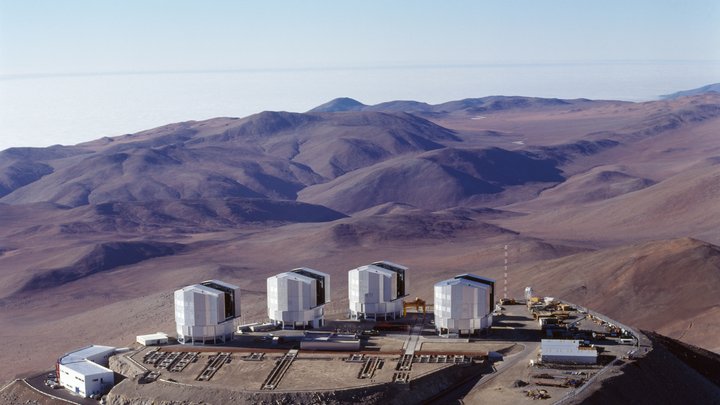 Das VLT auf dem Paranal in Chile