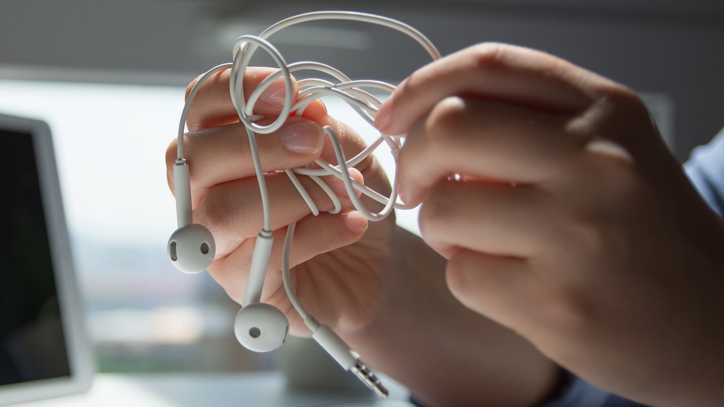 Warum-verknoten-sich-Kabel-
