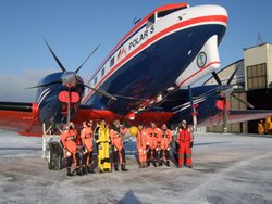 Gruppenbild mit Polar 5 in Longyearbyen