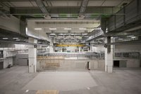 Weitwinkelfoto der unterirdischen Experimentierhalle am European XFEL in Schenefeld.