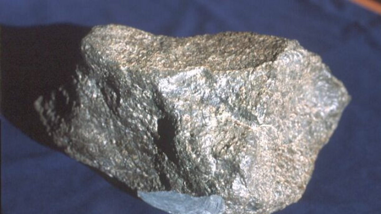 Welt der Physik Vulkane auf dem Mond