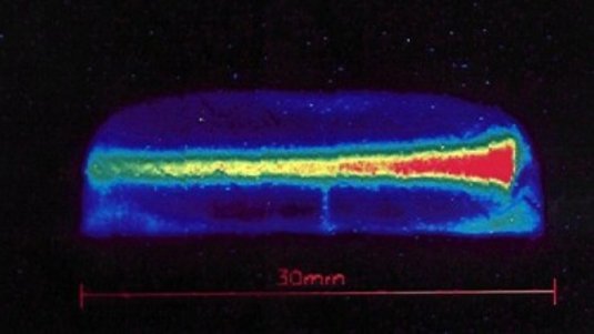 Foto eines Plasmas in einem gefrorenen Xenon-Kristall