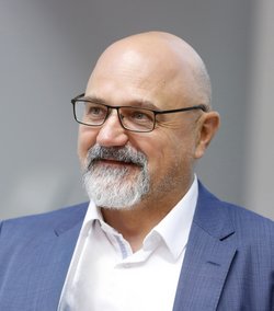 Porträt des Wissenschaftlers Luciano Rezzolla