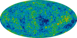 Farblich „gesprenkeltes“ Abbild des Universums. Die verschiedenen Farben entsprechen jeweils unterschiedlichen Temperaturen der kosmischen Hintergrundstrahlung.