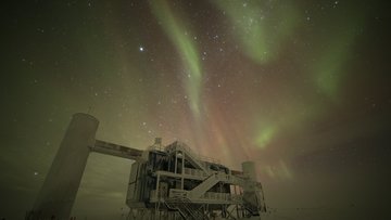 Das IceCube Observatorium in der Antarktis