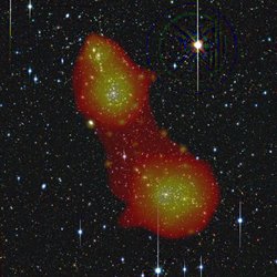 Die Galaxienhaufen Abell 222 und 223