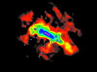 Längliches Gebilde mit herausragenden Filamenten. Das Hauptgebilde ist die Galaxie, die Filamente die Gasströme.