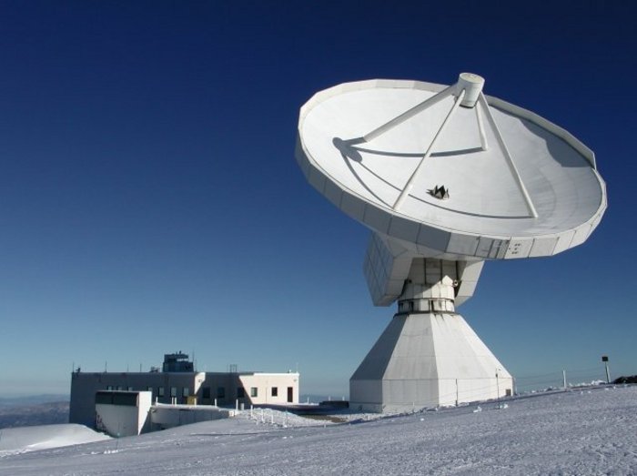 Das IRAM-30m-Radioteleskop auf dem Pico Veleta in Südspanien