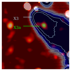 Auf einer schwarz roten Fläche sind verschiedene Bereiche abgeteilt; Beschriftungen weisen auf X3 und X3a hin.