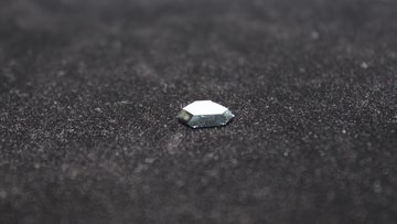 Foto eines Perowskitkristalls